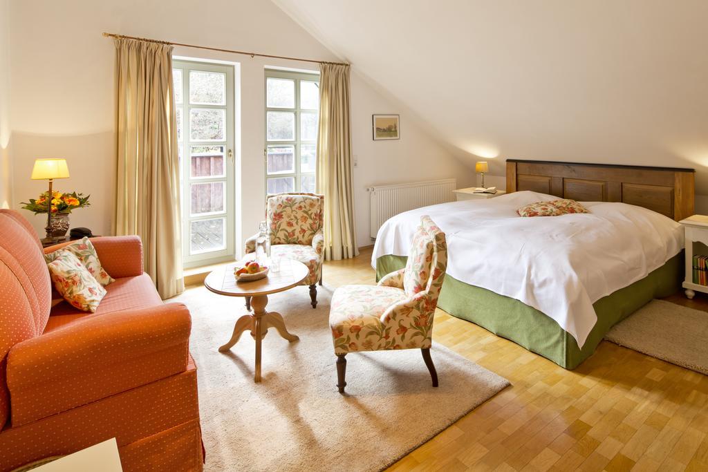 Romantik Hotel Landhaus Baerenmuehle Frankenau Экстерьер фото