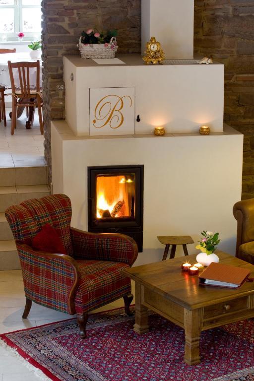 Romantik Hotel Landhaus Baerenmuehle Frankenau Экстерьер фото